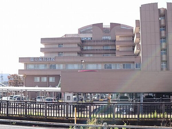 独立行政法人国立病院機構　高知病院約912m／12分