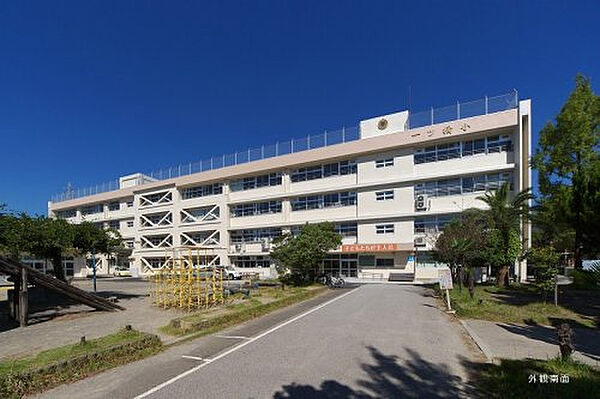 高知市立一ツ橋小学校約785m／10分