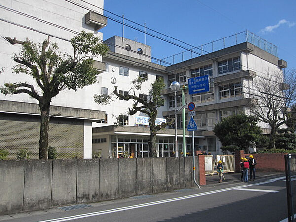 高知市立神田小学校約1383m／18分