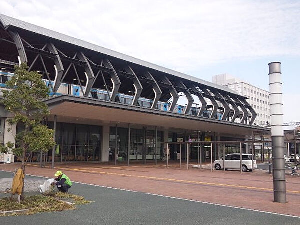 JR高知駅約432m／6分