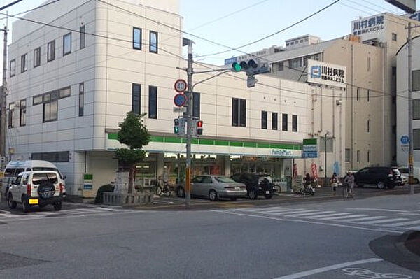 ファミリーマート 高知上町五丁目店約552m／7分