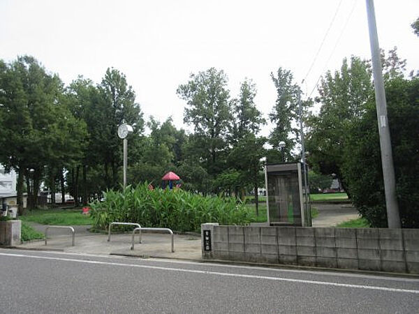 青柳公園約363m／5分