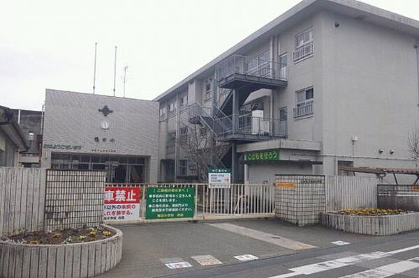 高知市立鴨田小学校約645m／9分