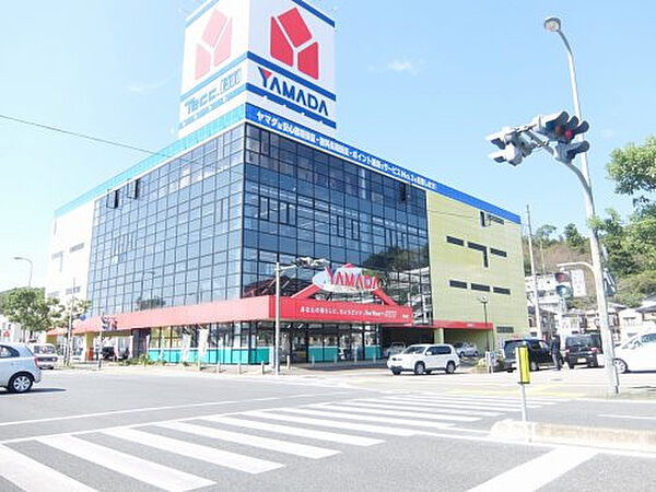 ヤマダ電機 テックランド高知店約884m／12分