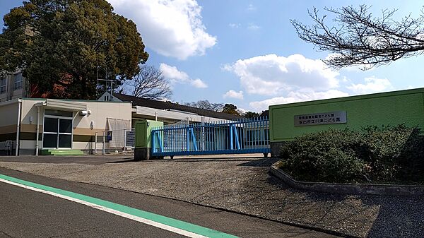 川津こども園　570ｍ