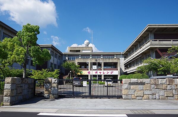 丸亀南中学校