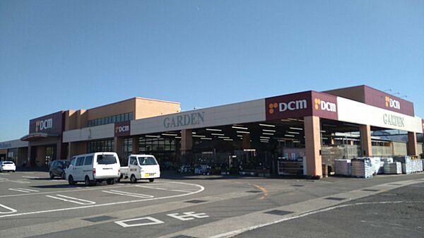 ダイキ川西店