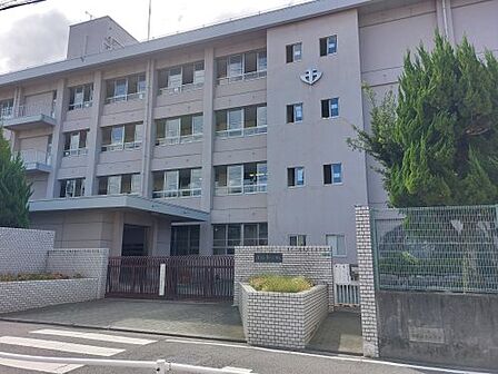 【中学校】松山市立道後中学校まで1250ｍ