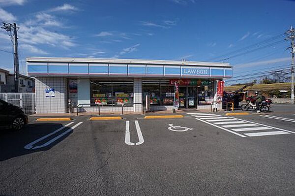 【コンビニエンスストア】ローソン　松山東長戸一丁目店まで675ｍ