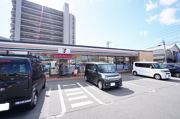 【コンビニエンスストア】セブンイレブン　松山古三津1丁目店まで342ｍ