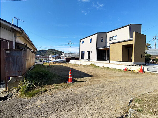 外観：338000035065