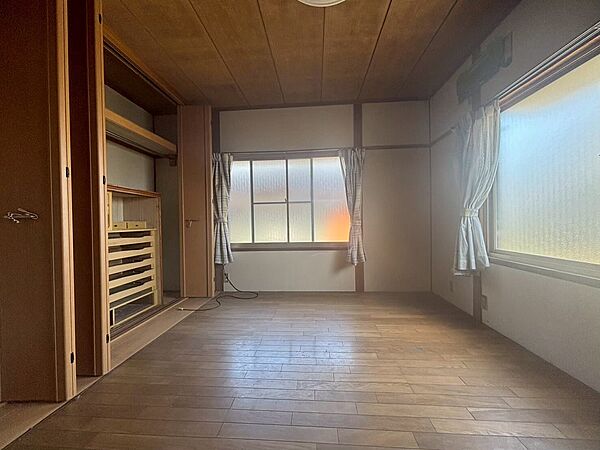 室内