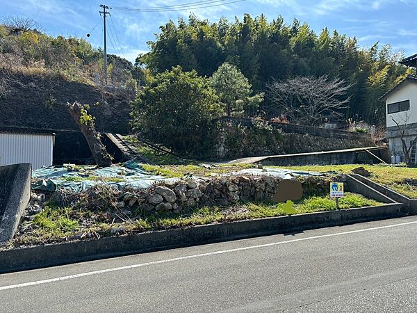 土佐道路から一本入ってすぐにあります！
