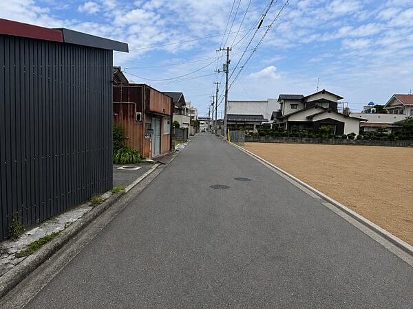 前面道路含む現地写真