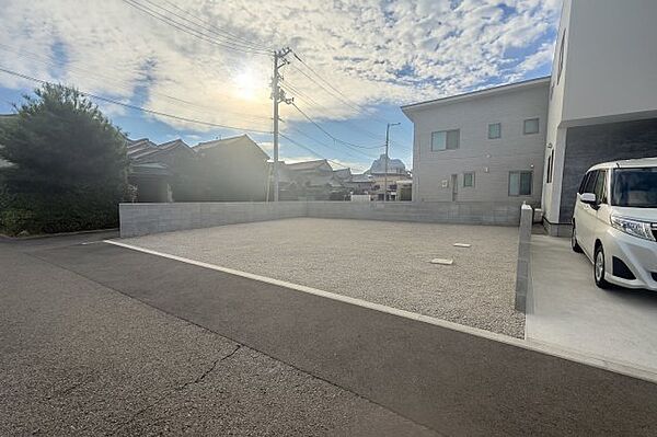 外観：338000037656