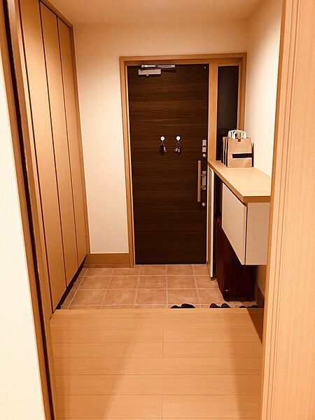 ？不動産売却コンサル・買取 お預かりした大切なご資産を、当社でブランディングし、様々な媒体、メディア、人脈を用いて適正な価格で売り切ります。当社でも幅広く買取させていただいております。