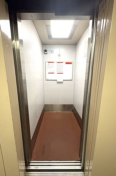 エレベーター