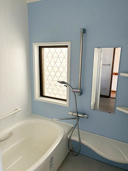 浴室もリフォームされています。