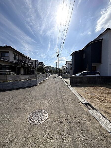 【建築条件なし】約71坪の土地で平屋建築可能♪スーパー・ドラッグストア徒歩圏内♪