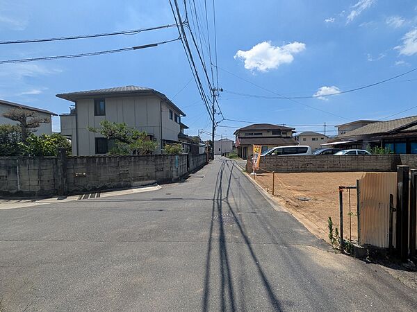 前面道路 現地（2026年9月）撮影