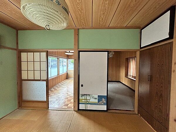 detached 秋田県湯沢市裏門2丁目
地図を見る