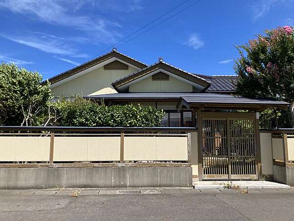 detached 秋田県にかほ市平沢字古里
地図を見る