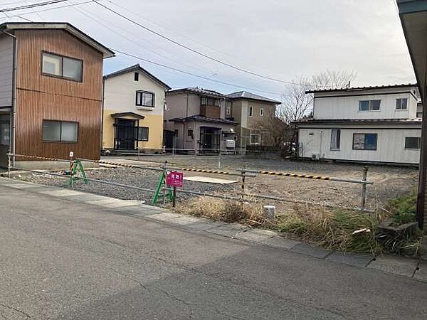外観：305000007582