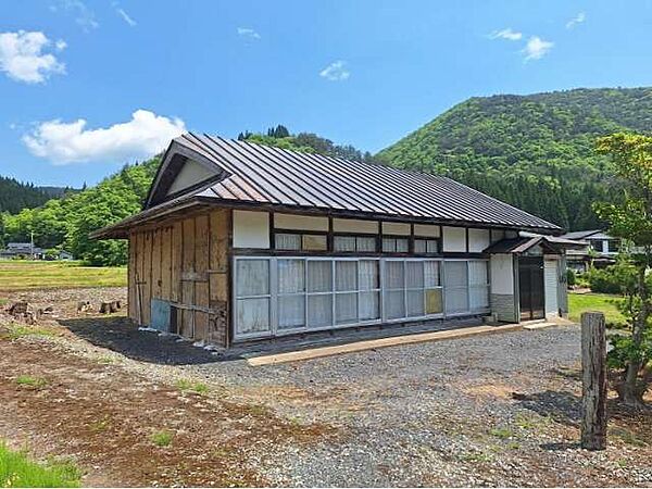 detached 岩手県花巻市鉛字中野
地図を見る