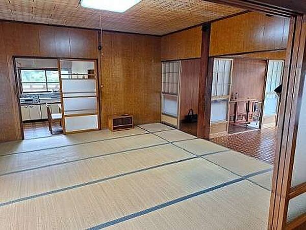 detached 岩手県花巻市鉛字中野
地図を見る