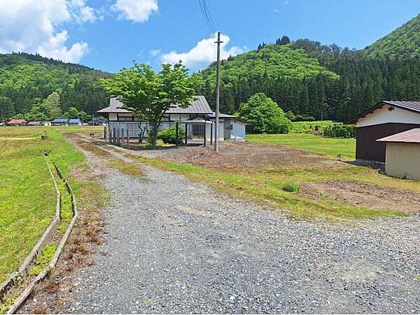 detached 岩手県花巻市鉛字中野
地図を見る