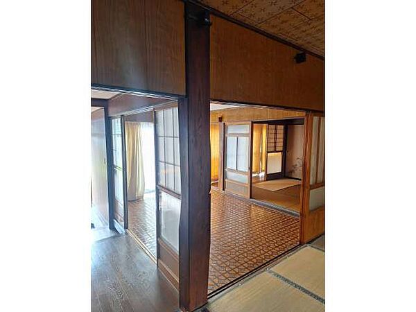 detached 岩手県花巻市鉛字中野
地図を見る