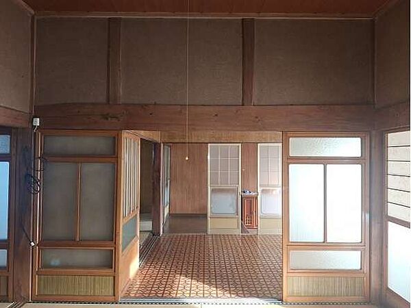 detached 岩手県花巻市鉛字中野
地図を見る