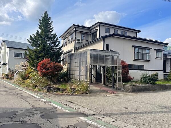 detached 秋田県横手市婦気大堤字高ノ森
地図を見る