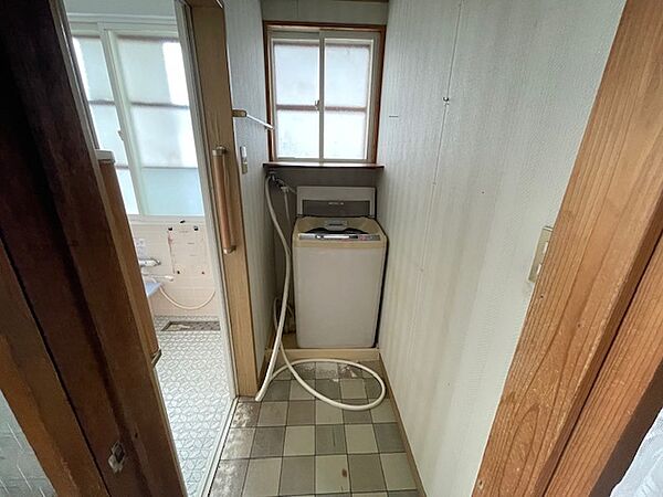 detached 秋田県雄勝郡羽後町西馬音内字川原田
地図を見る