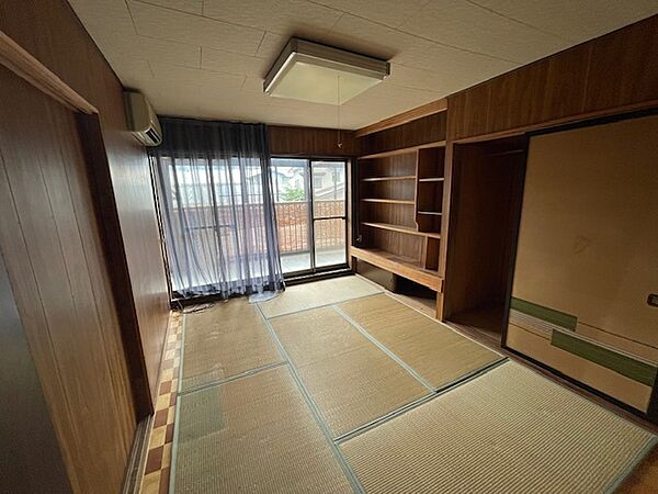 detached 秋田県雄勝郡羽後町西馬音内字川原田
地図を見る