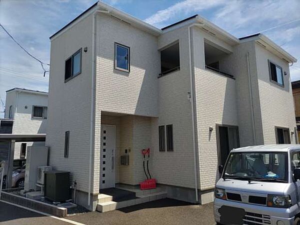 detached 岩手県紫波郡矢巾町15地割24-17
地図を見る