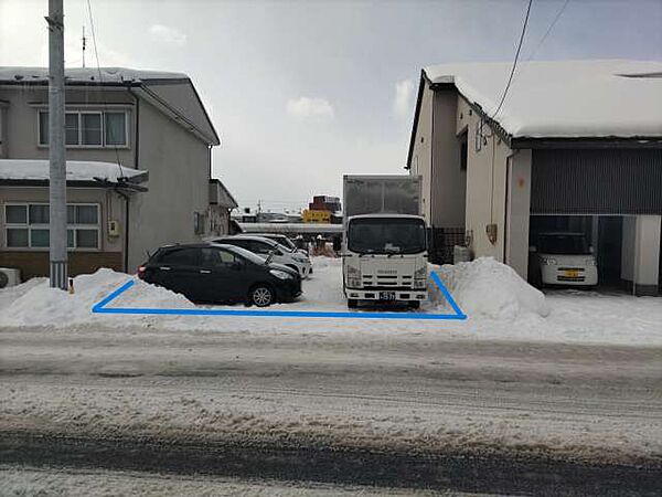 外観：303000008007