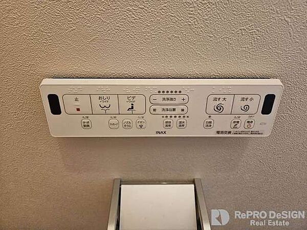 detached 秋田県男鹿市脇本脇本字曲田
地図を見る