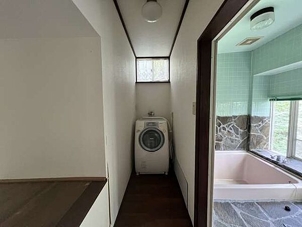 detached 福島県安達郡大玉村玉井(その他)
地図を見る