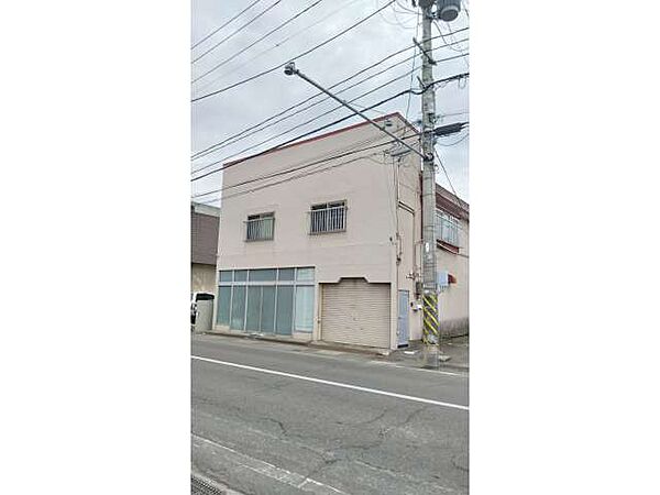 外観：302000010073