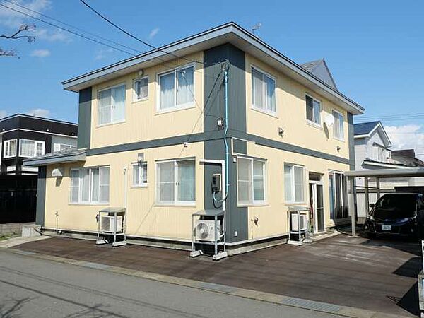 detached 青森県弘前市青山五丁目6-9
地図を見る