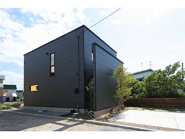 townhouse 青森県青森市千刈四丁目
地図を見る
