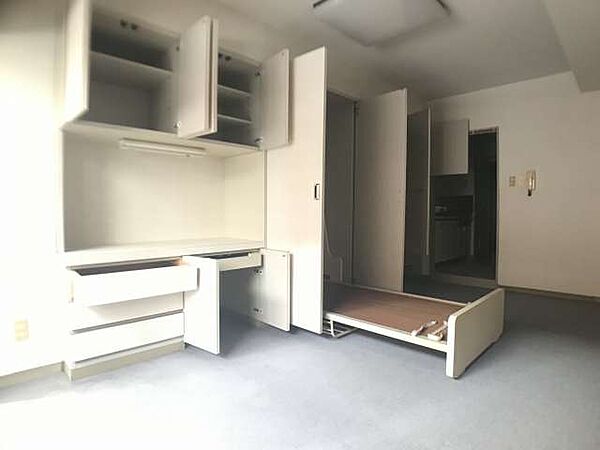 apartment 青森県青森市本町二丁目
地図を見る