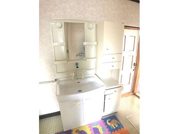 detached 青森県青森市月見野1丁目
地図を見る