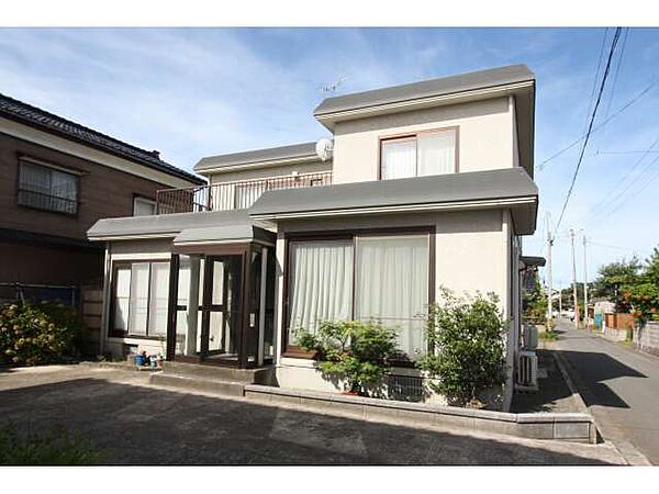 detached 秋田県にかほ市象潟町二の丸23-2
地図を見る