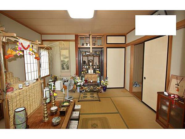 detached 秋田県にかほ市象潟町二の丸23-2
地図を見る