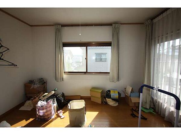 detached 秋田県にかほ市象潟町二の丸23-2
地図を見る