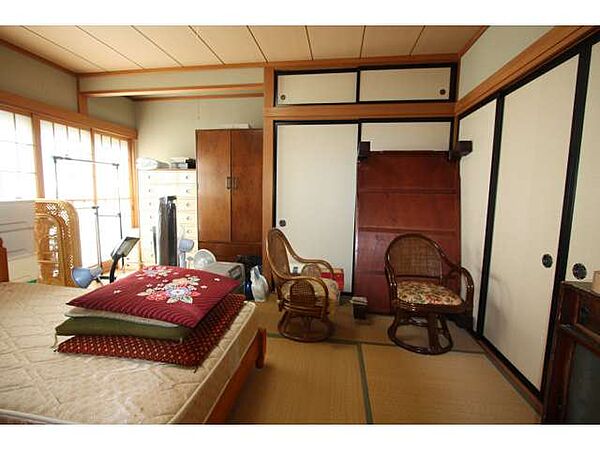 detached 秋田県にかほ市象潟町二の丸23-2
地図を見る