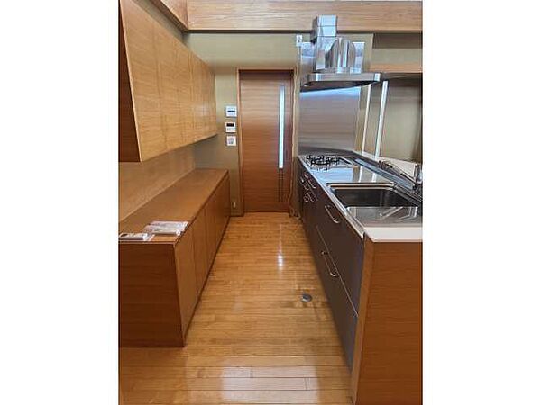 detached 山形県西村山郡河北町谷地甲
地図を見る