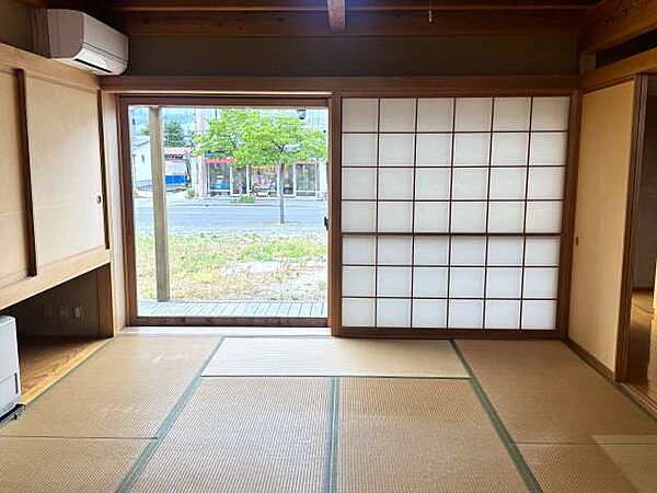 detached 山形県西村山郡河北町谷地甲
地図を見る